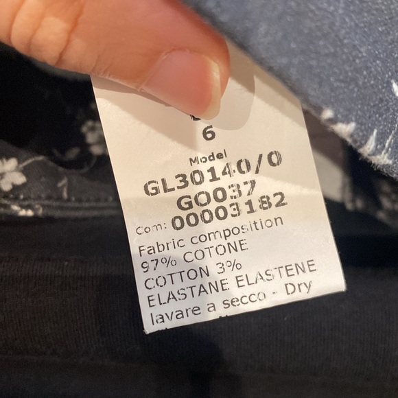 G. LABEL BY GOOP / Taz Short-Sleeve floral crop structured top 6 - Picture 7 of 7